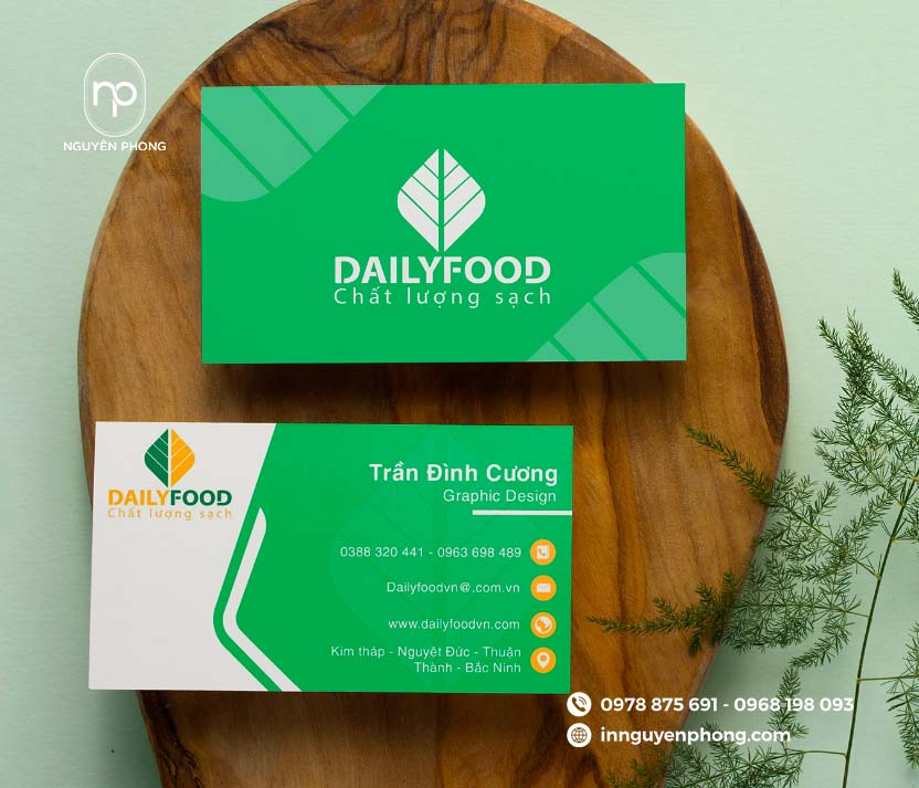
In logo rõ nét trên card visit